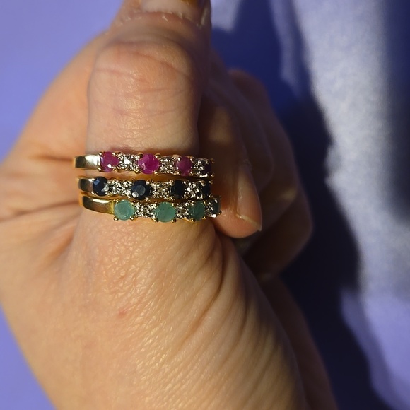 MACYS Cubic Zirconia Size 9 Womans 3-Ring Set. - Picture 6 of 6